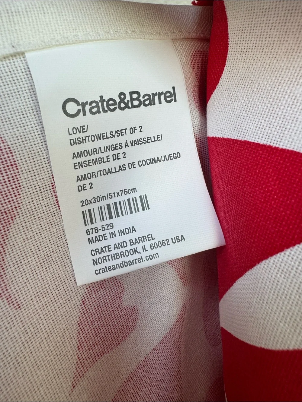 Crate&Barrel bring festive